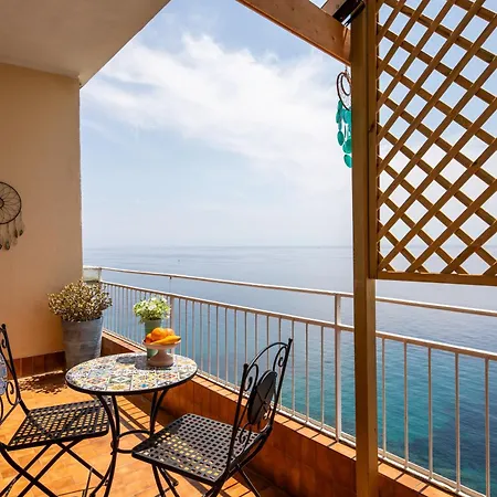 דירה - Sea View Balcony - Grandmaison